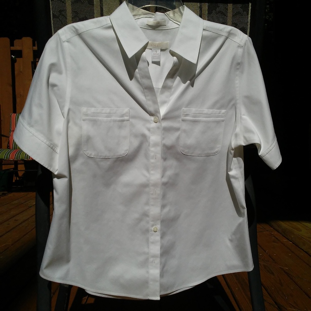 Chico's White Short-Sleeve Button Up Shirt Size 1